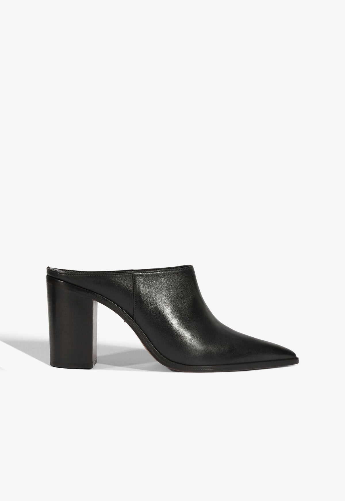 Black Leather Pump Mikki | SCHUTZ
