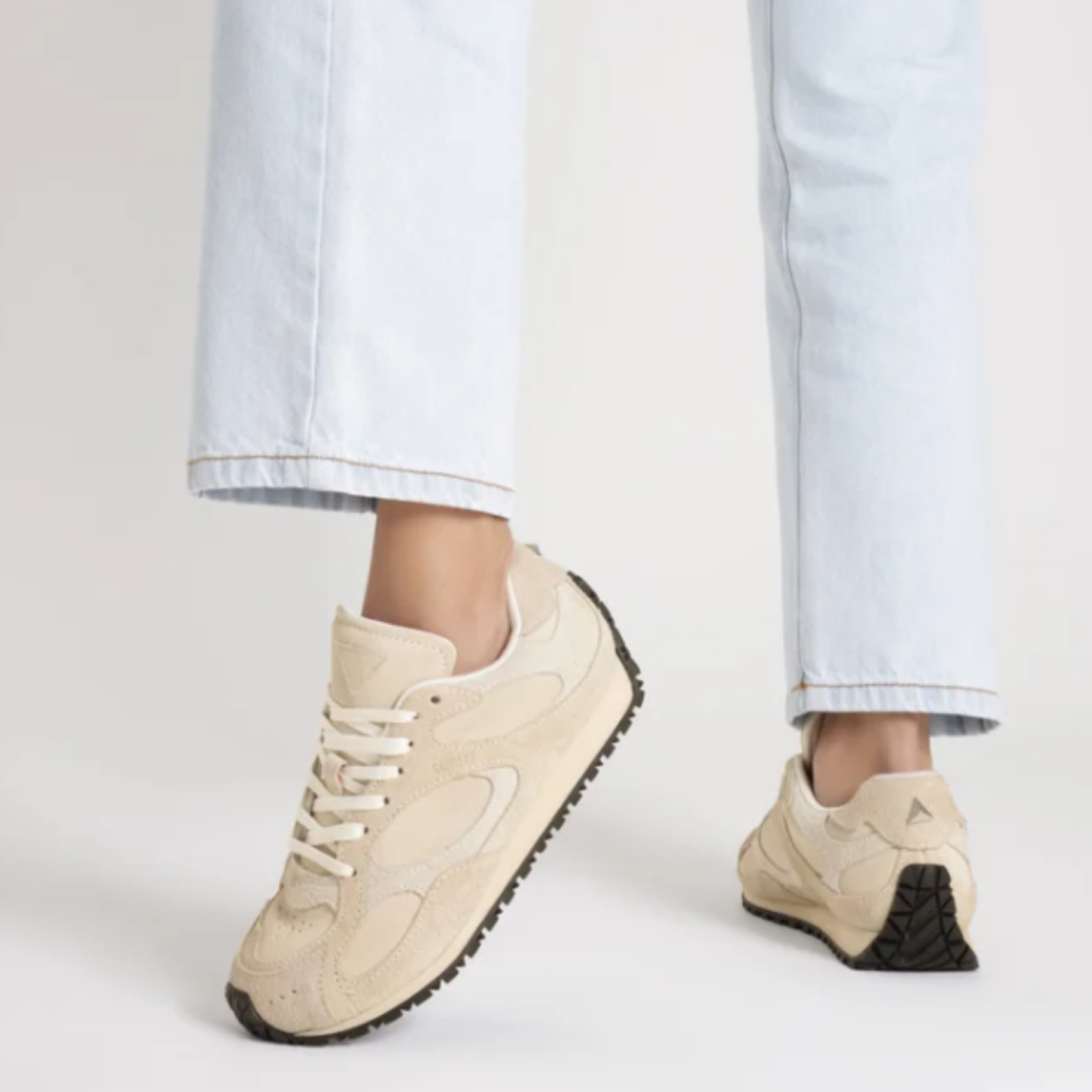 Wave 70 Suede Sneaker Fall 24 - Schutz Shoes