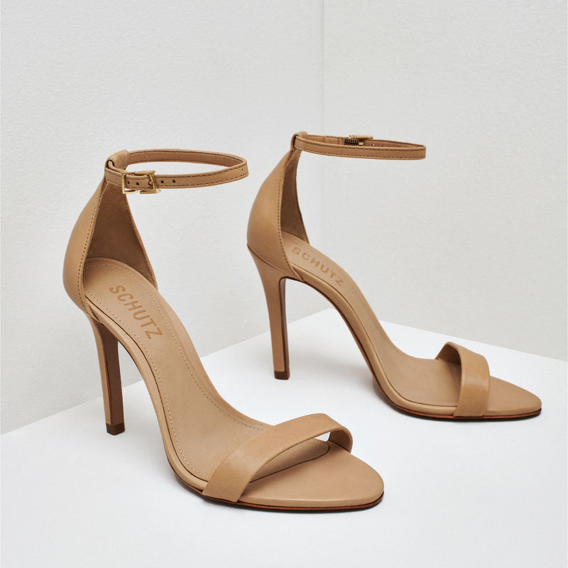 Cadey Lee Sandal Sandals ESSENTIAL    - Schutz Shoes