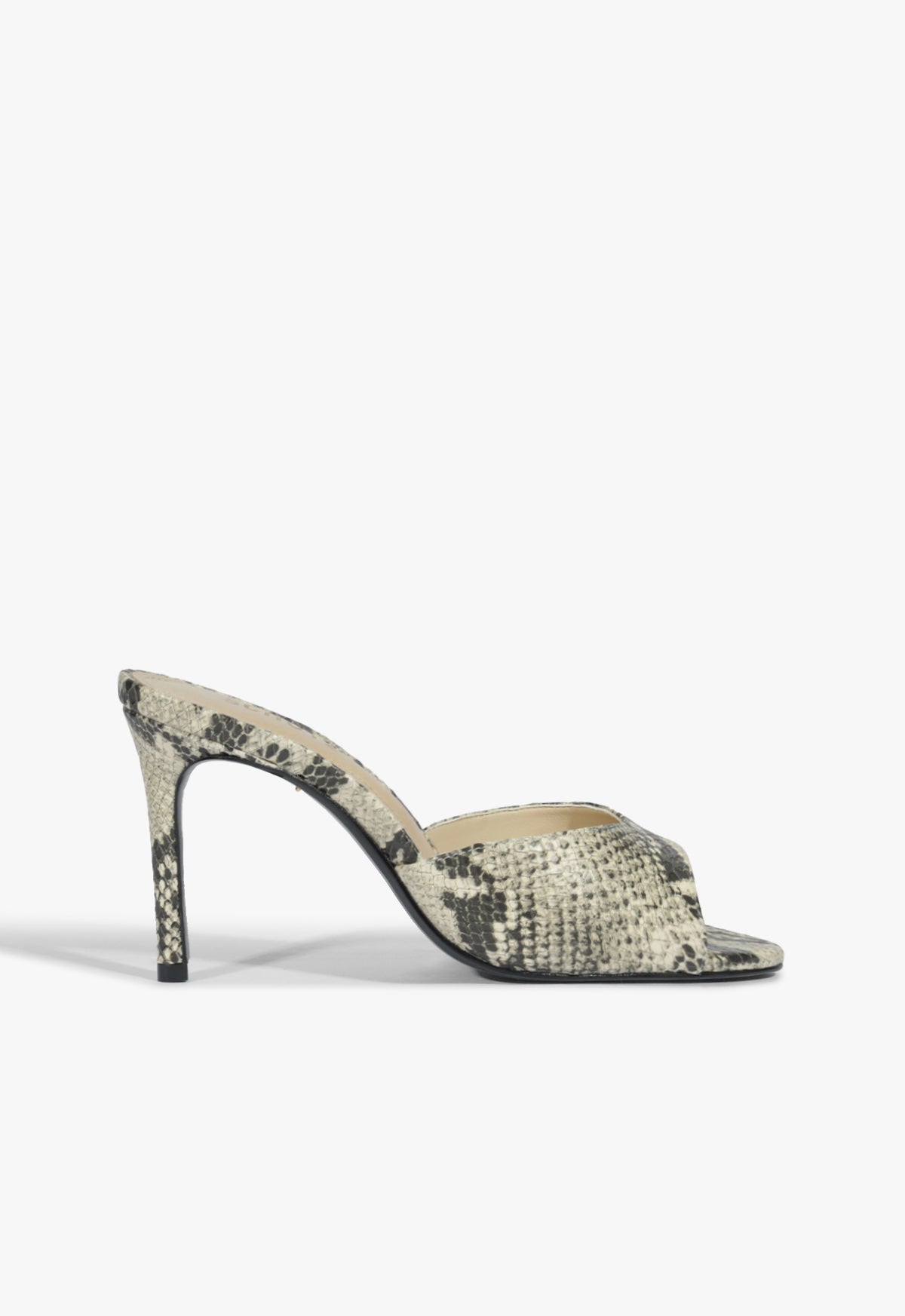 Cloe Sandal Pre Fall 25 5 Animal Print Snake - Schutz Shoes