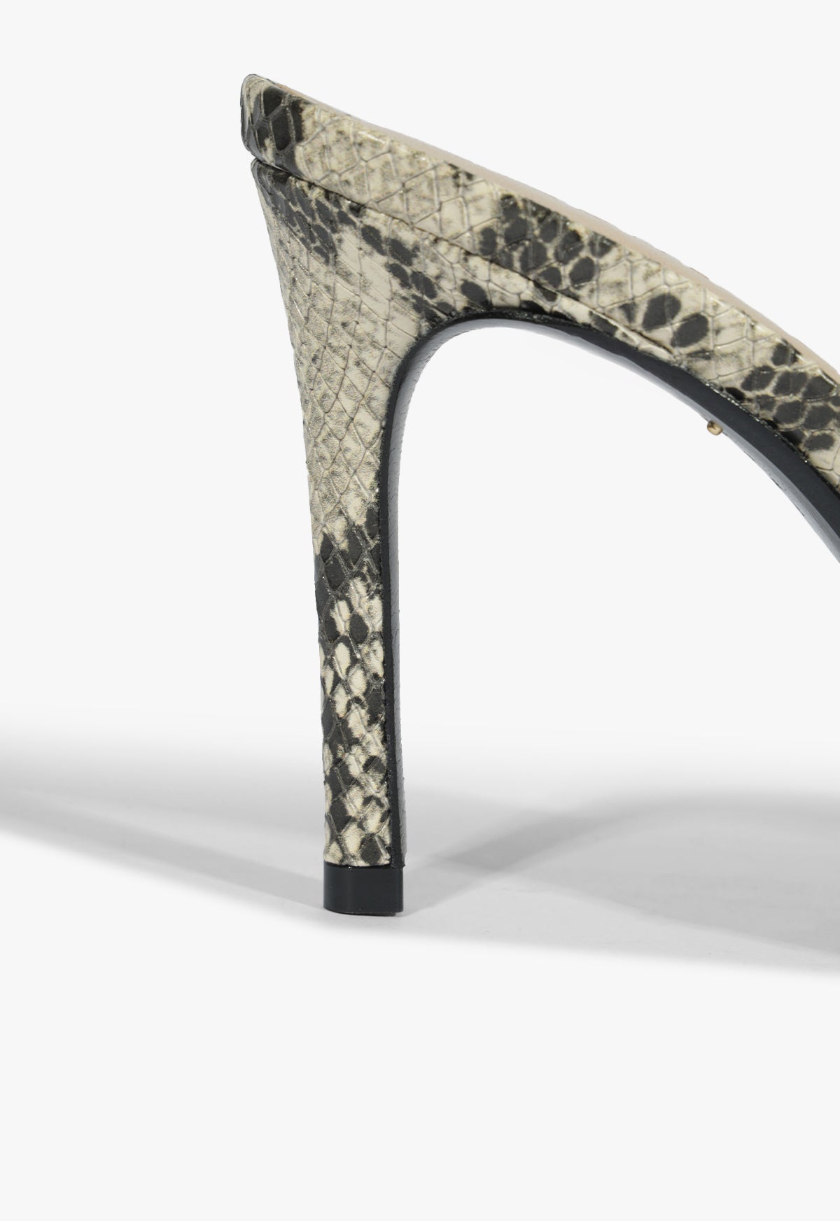 Cloe Sandal Pre Fall 25 - Schutz Shoes