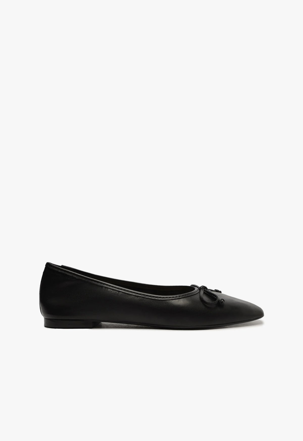 Arissa Flats ESSENTIAL 5 Black Nappa Leather - Schutz Shoes