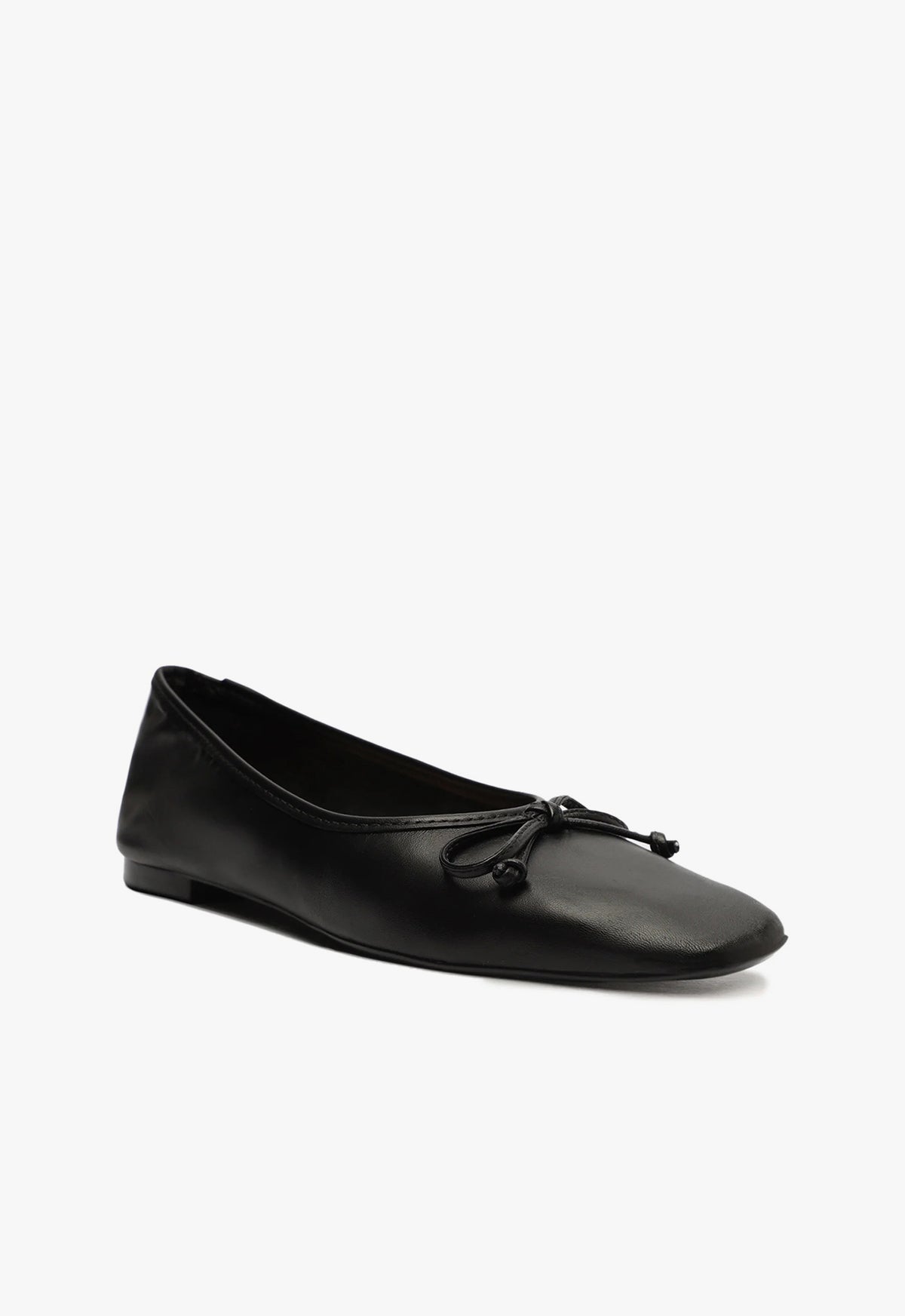 Arissa Flats ESSENTIAL    - Schutz Shoes