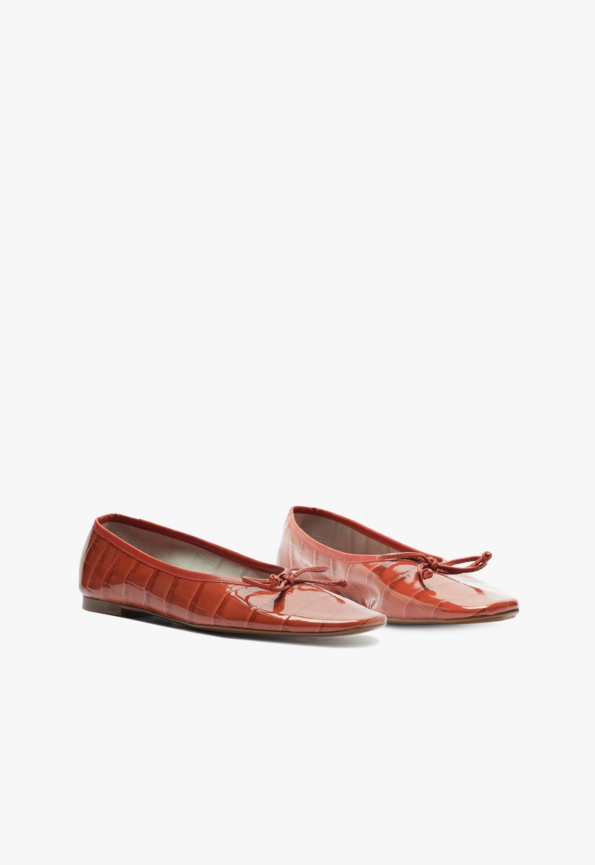 Arissa Flat Flats Resort 25 - Schutz Shoes