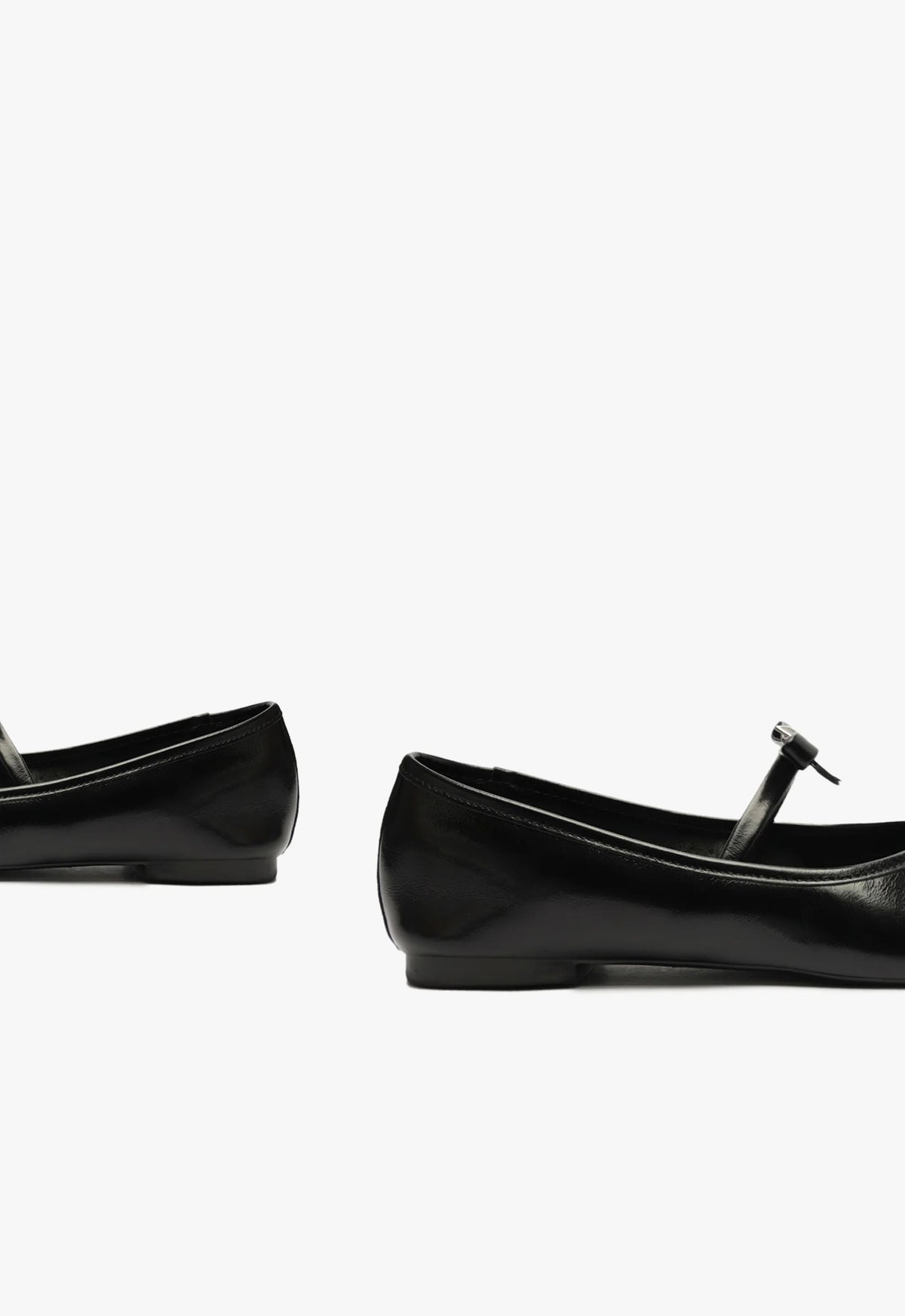 Nancy Soft Leather Flat Flats WINTER 23    - Schutz Shoes