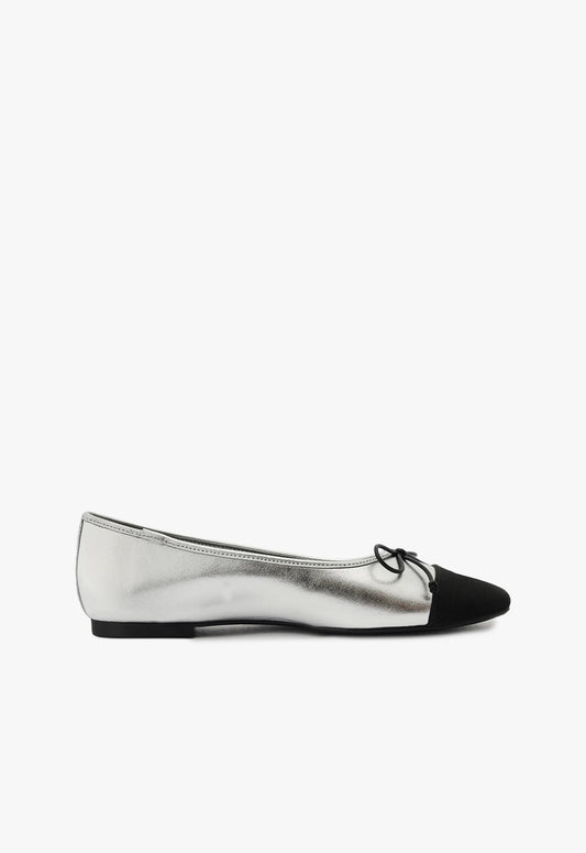 Arissa Metallic Leather Flat Flats Pre Fall 24 5 Silver Leather - Schutz Shoes