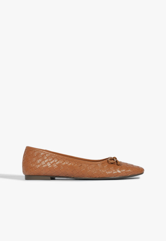 Arissa Woven Ballet Flat Resort 25 5 Brown Leather - Schutz Shoes