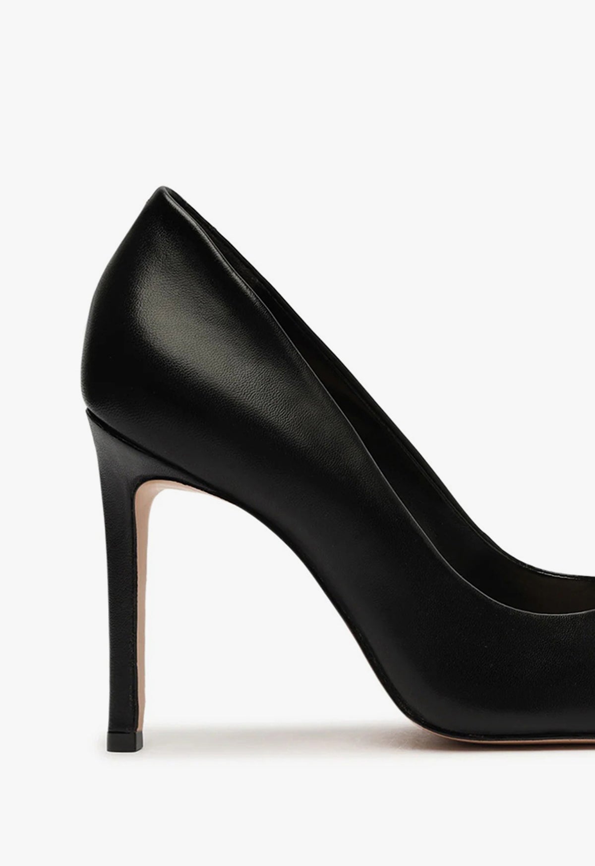 Lou Leather Pump Pumps ESSENTIAL    - Schutz Shoes