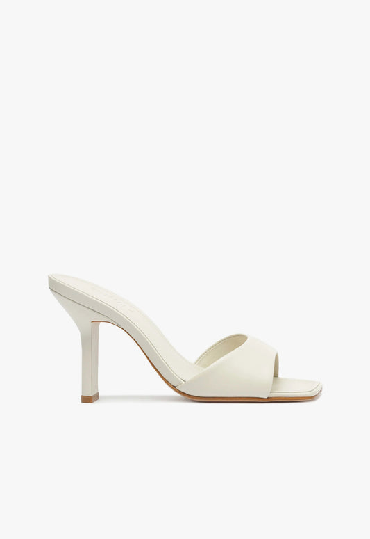 Posseni Casual Leather Sandal Sandals PRE FALL 24 5 Pearl Nappa Leather - Schutz Shoes