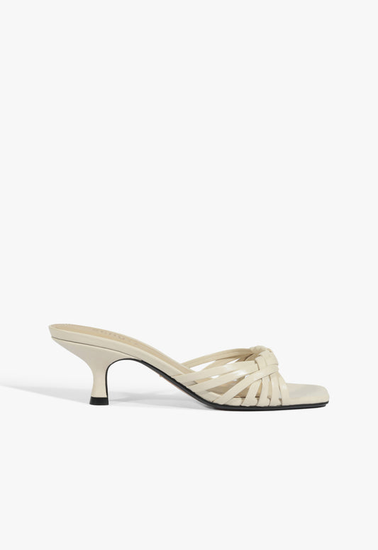 Tara Mule Mid Leather Sandal Resort 26 5 Sugar White Leather - Schutz Shoes