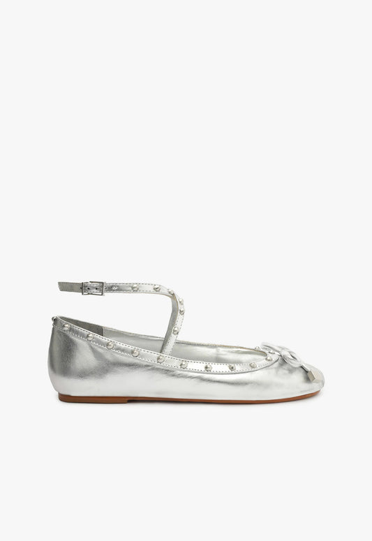 Larissa Metallic Leather Flat Flats RESORT 24 5 Silver Metallic Leather - Schutz Shoes