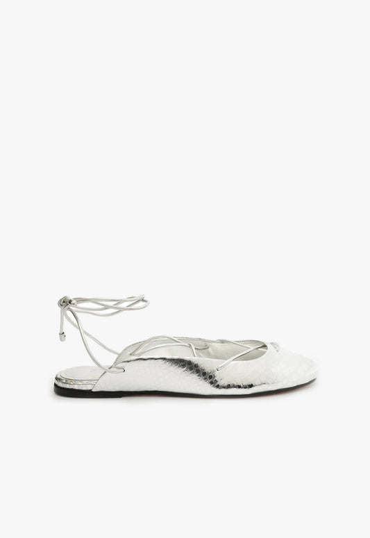 Cami Casual Leather Flat FALL 23 5 Silver Metallic Leather - Schutz Shoes