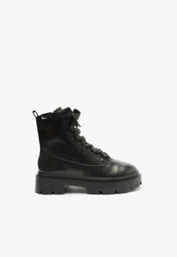 Go to related product Kaile Leather Bootie