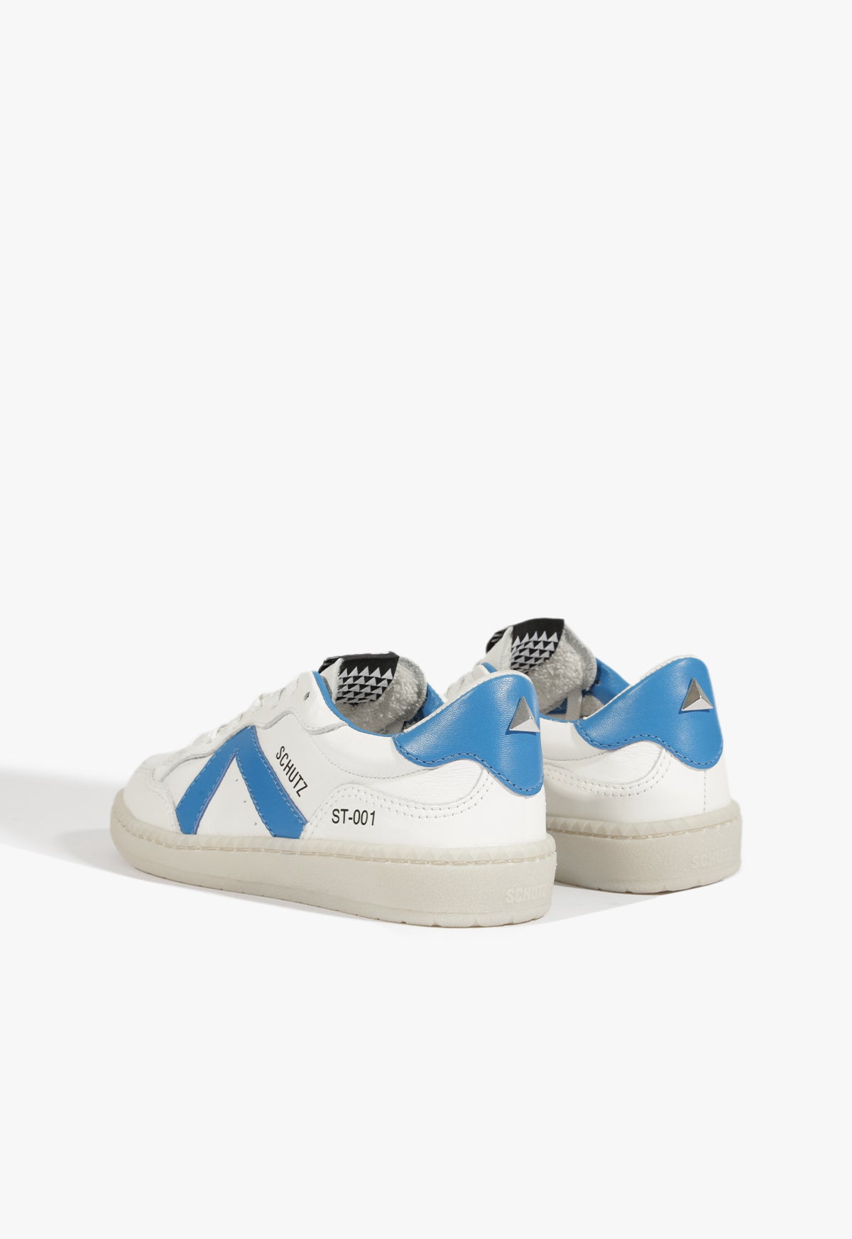 St 001 Sneaker Sneakers Resort 25 - Schutz Shoes