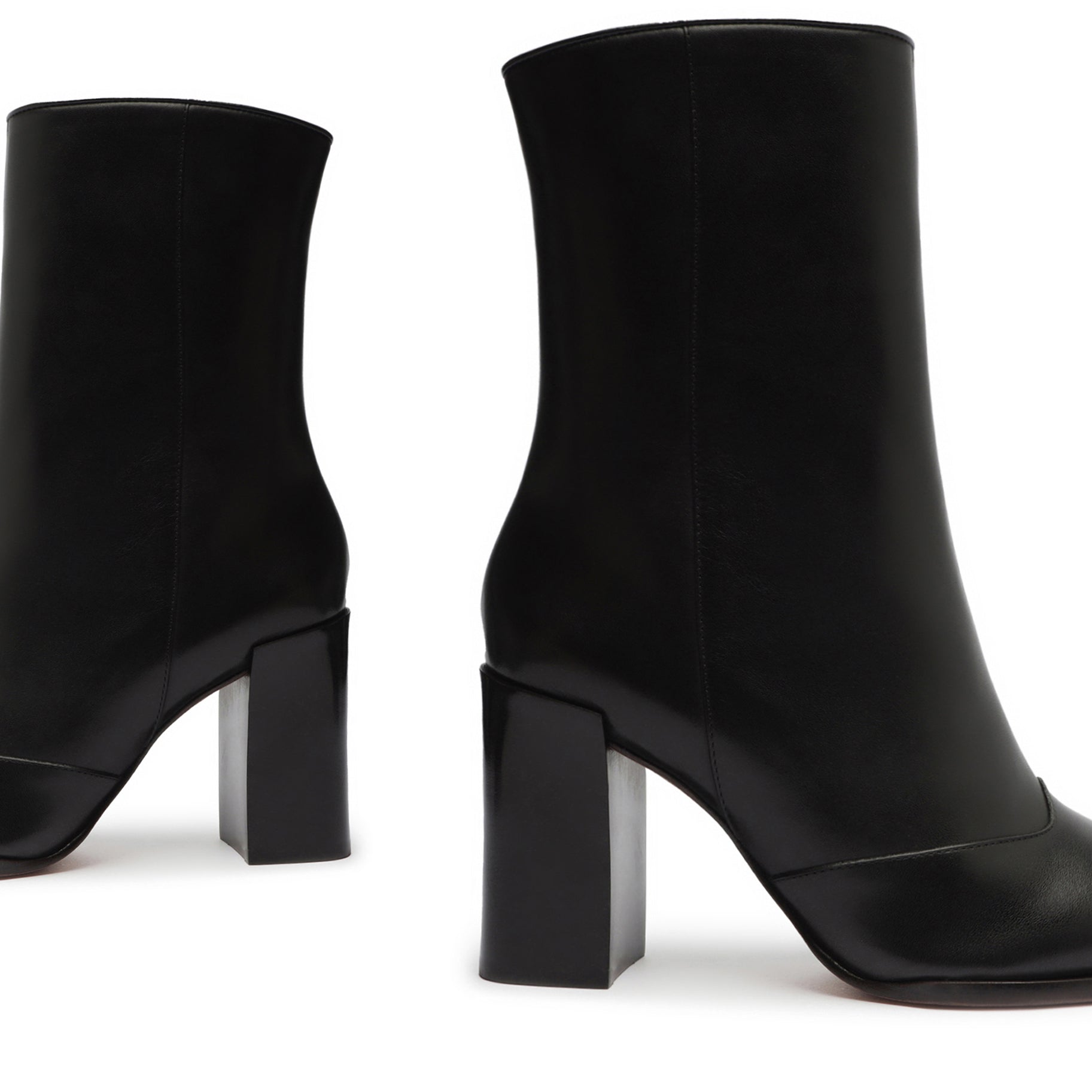 Raffaela Leather Bootie FALL 24 - Schutz Shoes