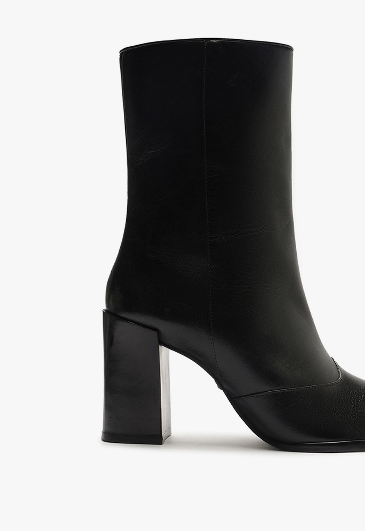 Raffaela Bootie Booties Fall 24    - Schutz Shoes