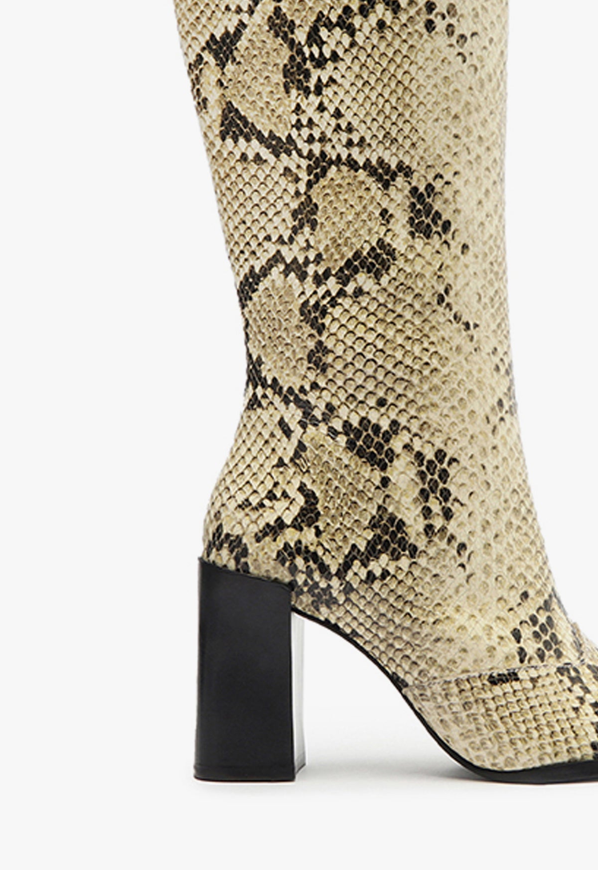 Raffaela Up Boot Boots Fall 24    - Schutz Shoes