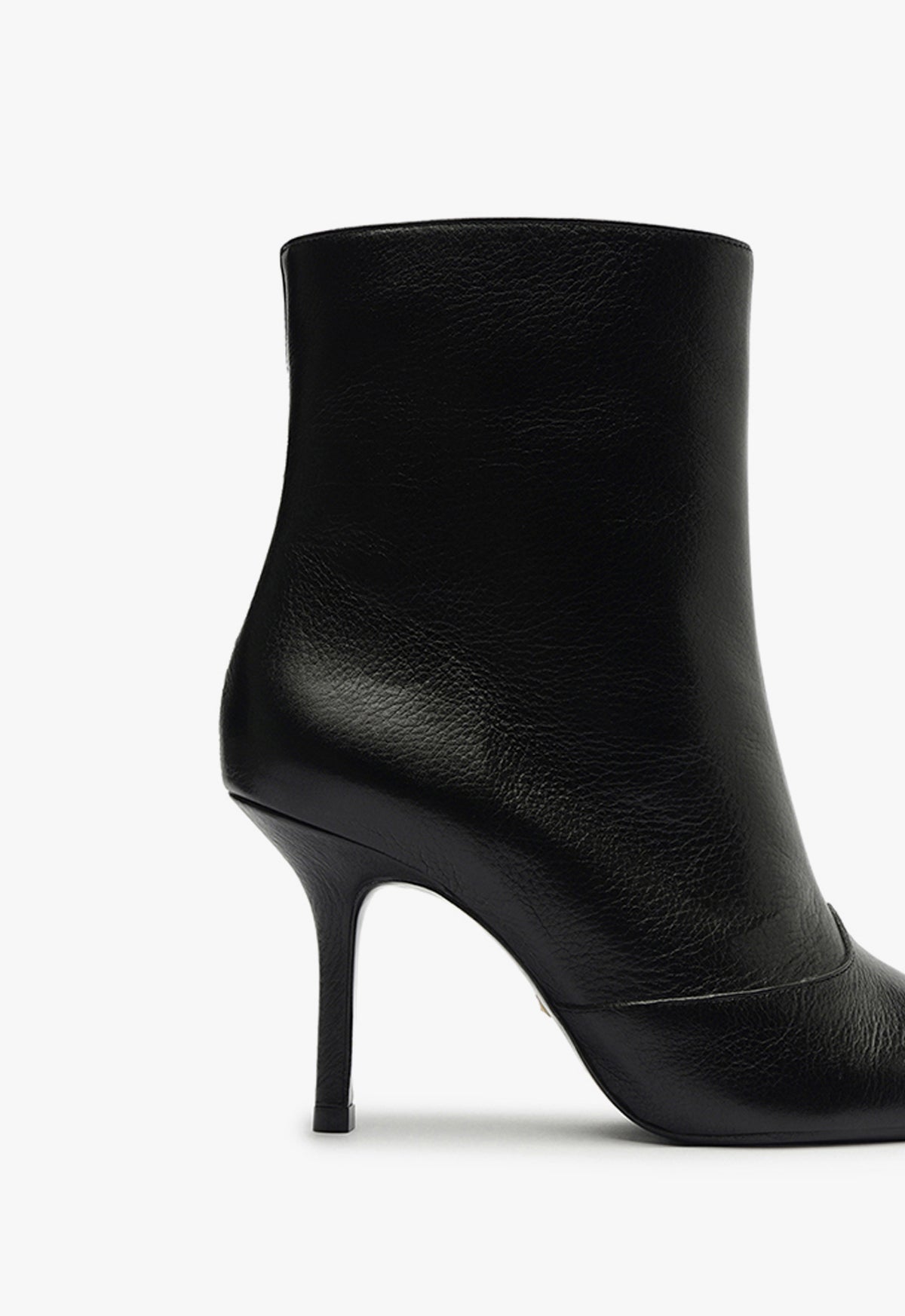 Black bootie stiletto heel online