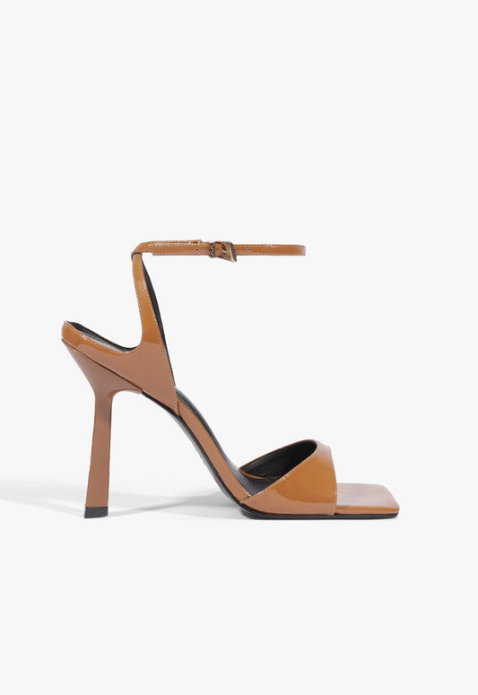 Ciara Patent Sandal 5 Warm Toffee Patent - Schutz Shoes