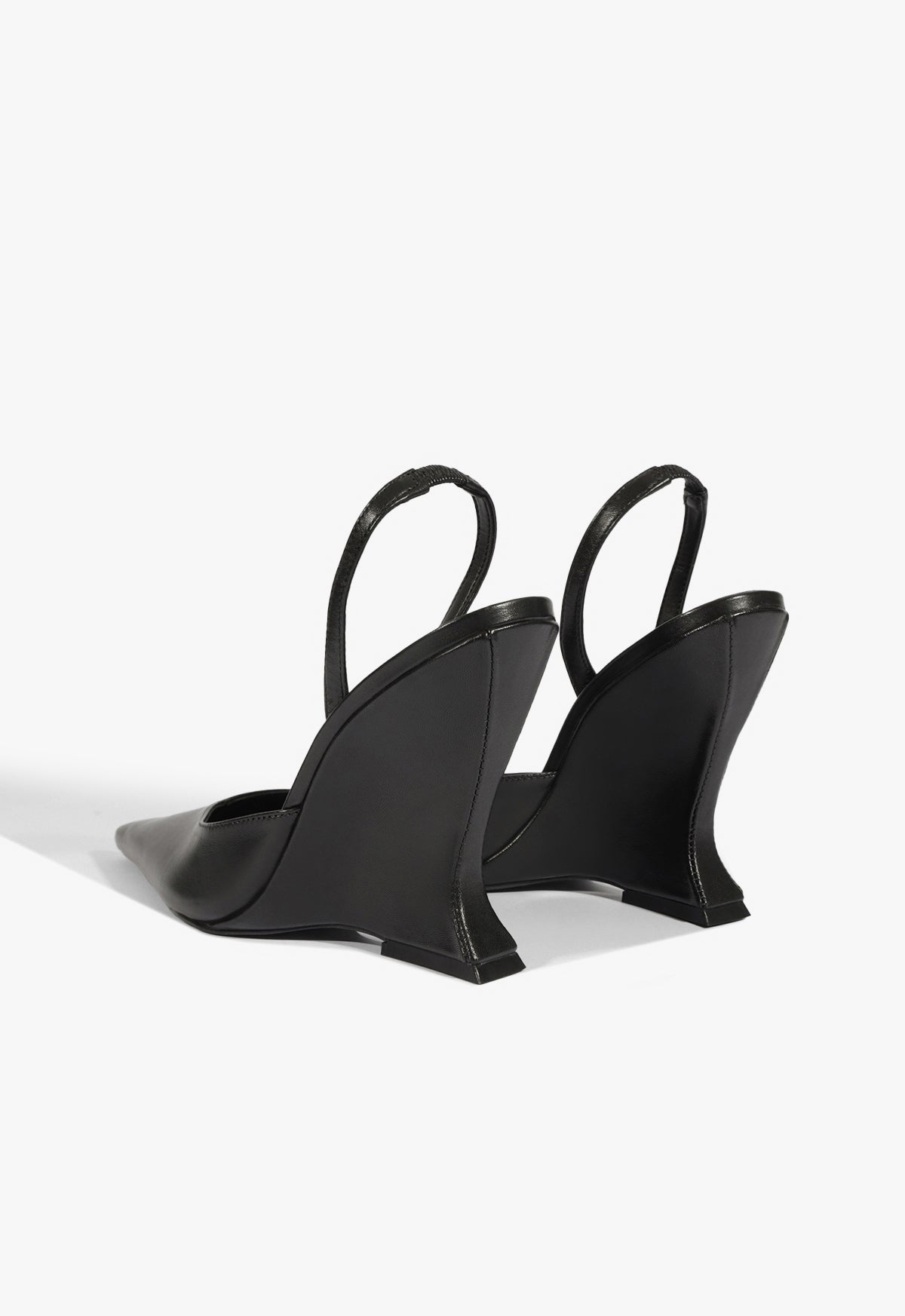 Siena Leather Pump