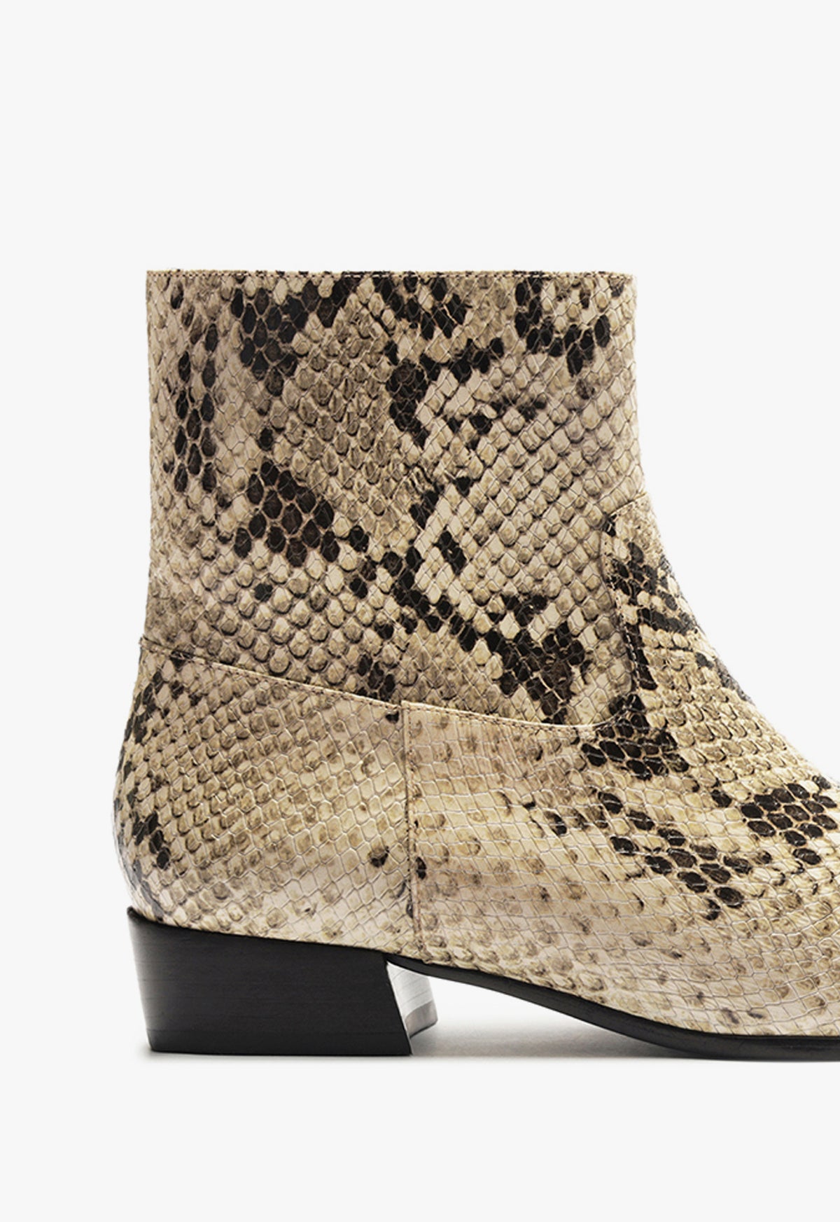 Helena Bootie Fall 24 - Schutz Shoes