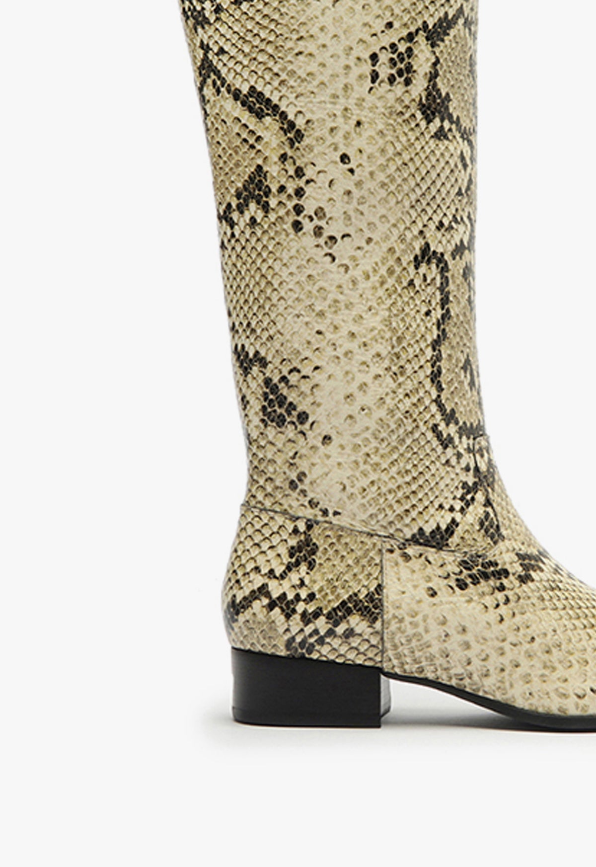 Helena Over the Knee Boot Fall 24 - Schutz Shoes