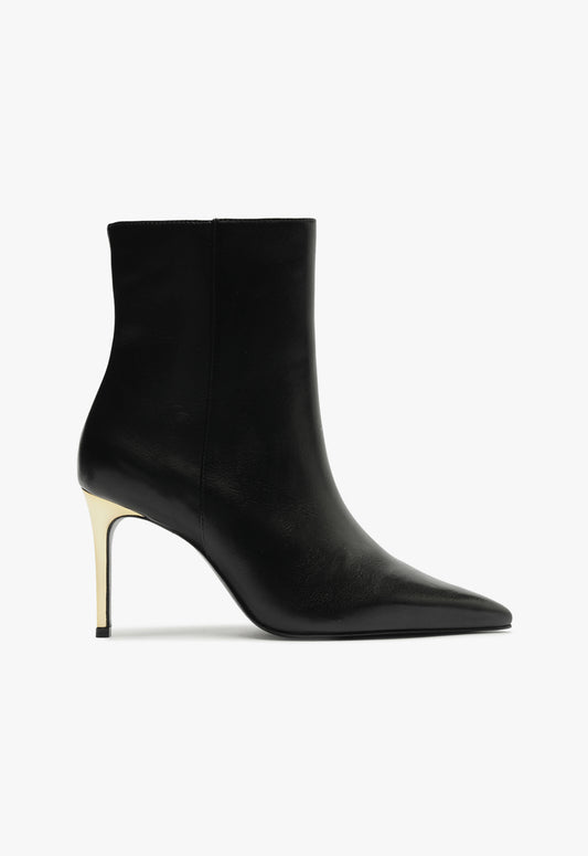 Mikki Bootie Winter 24 5 Black Atanado Leather - Schutz Shoes