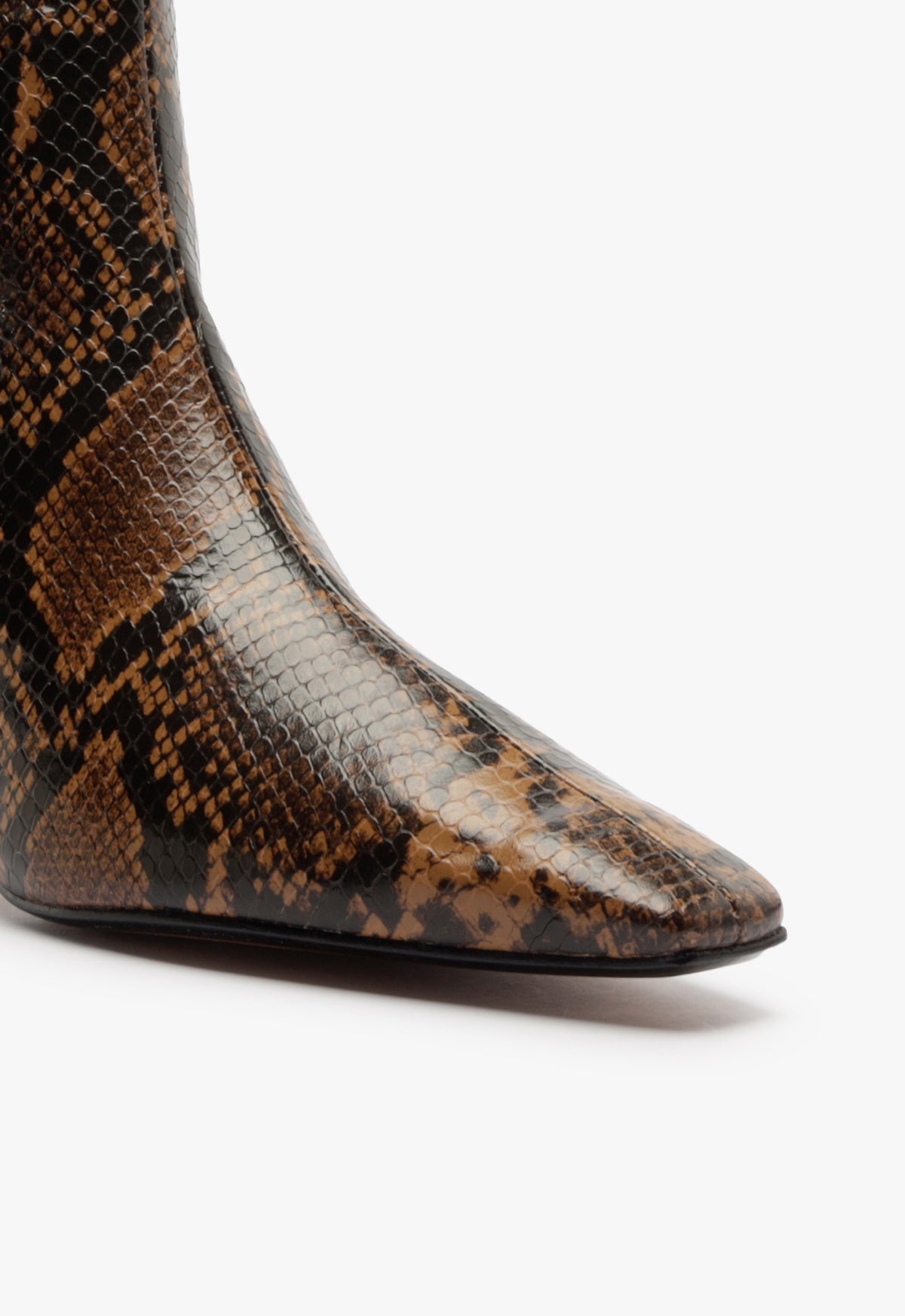 Dellia Up Casual Boot Fall 25 - Schutz Shoes