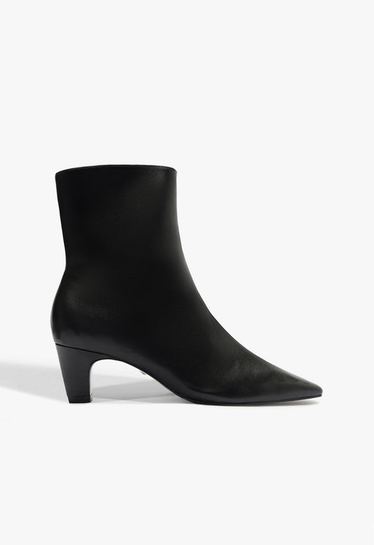 Dellia Bootie FALL 24 - Schutz Shoes