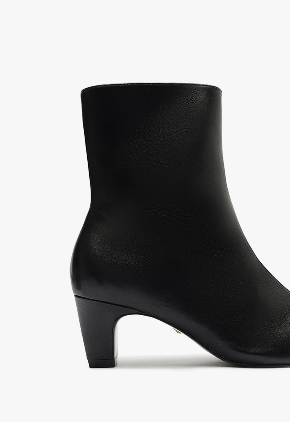 Dellia Bootie Booties Fall 24    - Schutz Shoes