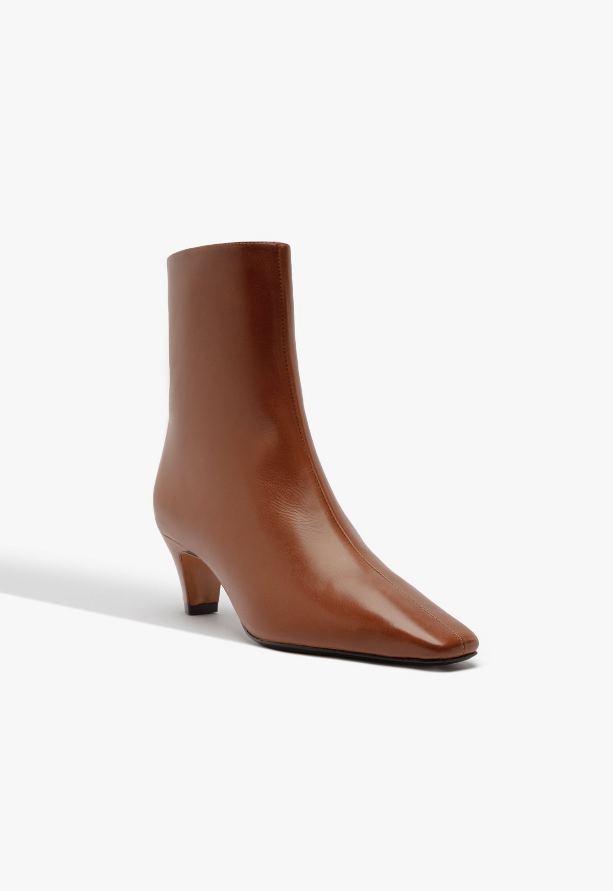 Dellia Casual Leather Bootie Fall 25 - Schutz Shoes