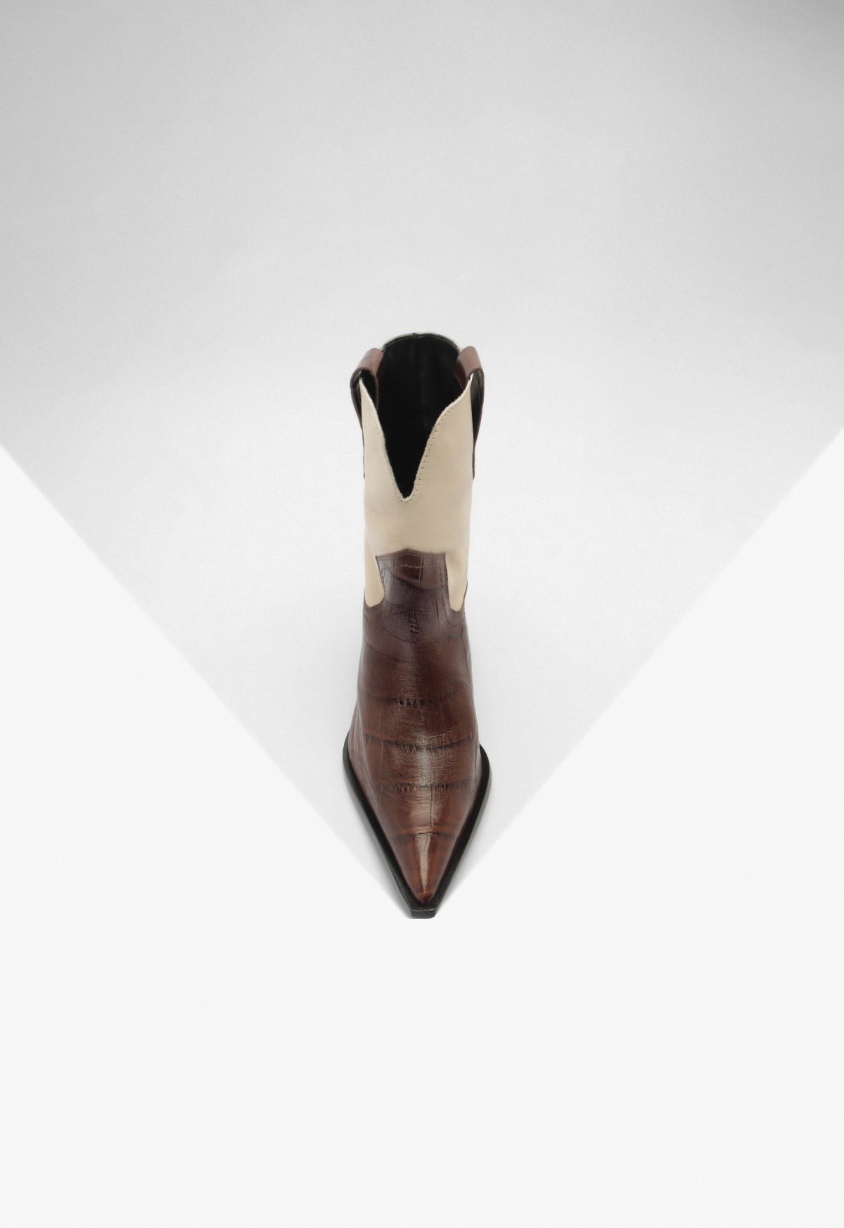 Memphis Croc Bootie FALL 25 - Schutz Shoes