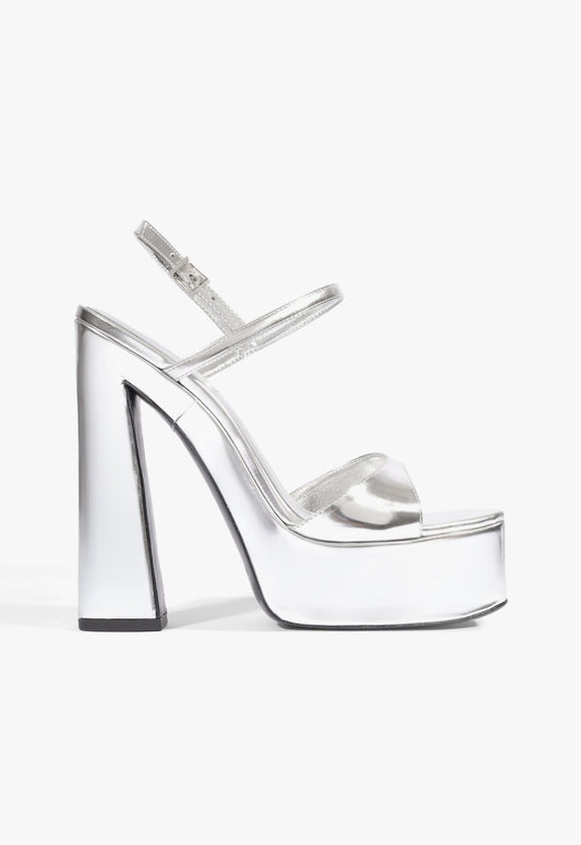 Arlene Metallic Sandal 5 Silver Metallic - Schutz Shoes
