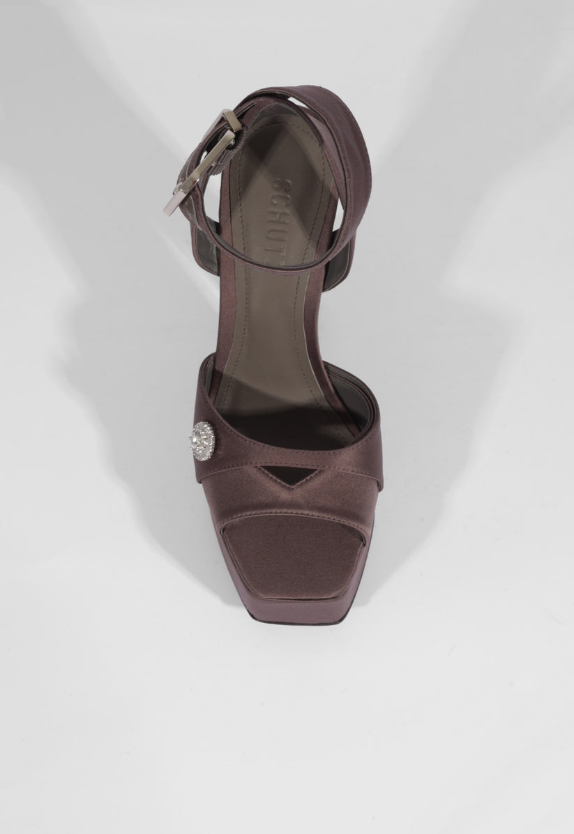 Heidi Platform Sandal - 2 Colors