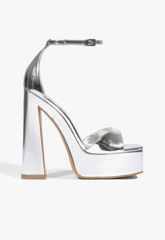 Tate Platform Metallic Sandal Fall 25 5 Silver Metallic - Schutz Shoes