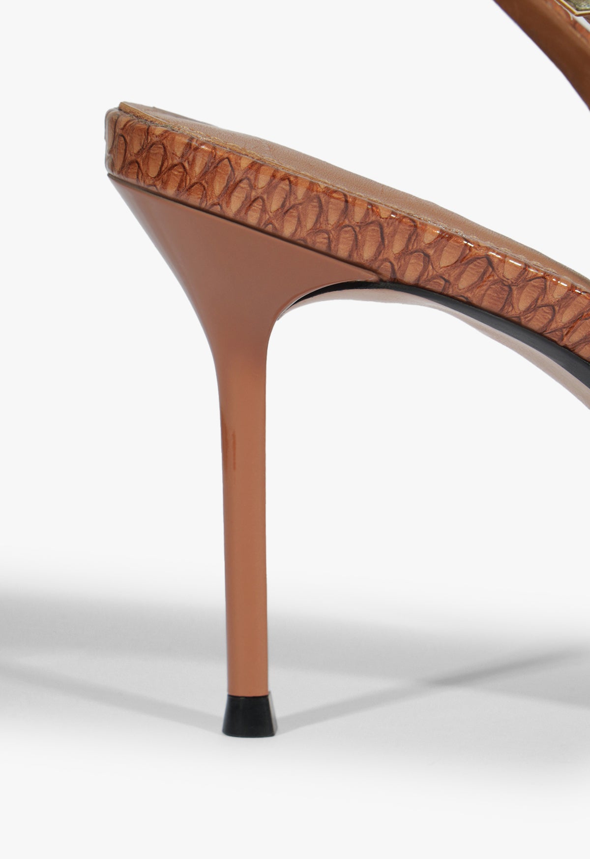 Paola Leather Pump Resort 26 - Schutz Shoes