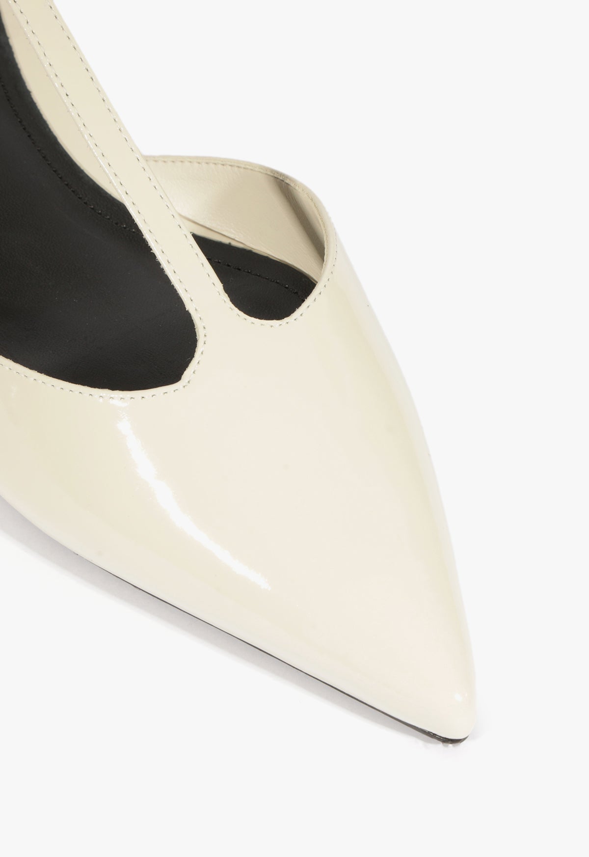 Allure T Patent Flat PRE FALL 25 - Schutz Shoes