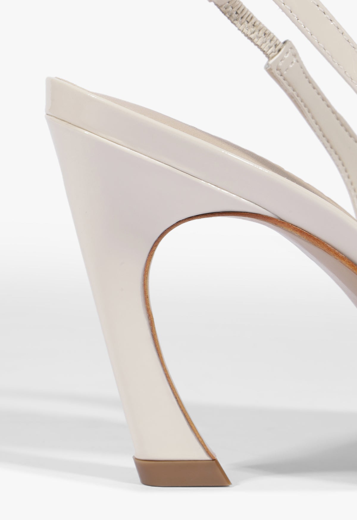 Lexi Mid Patent Pump - Schutz Shoes