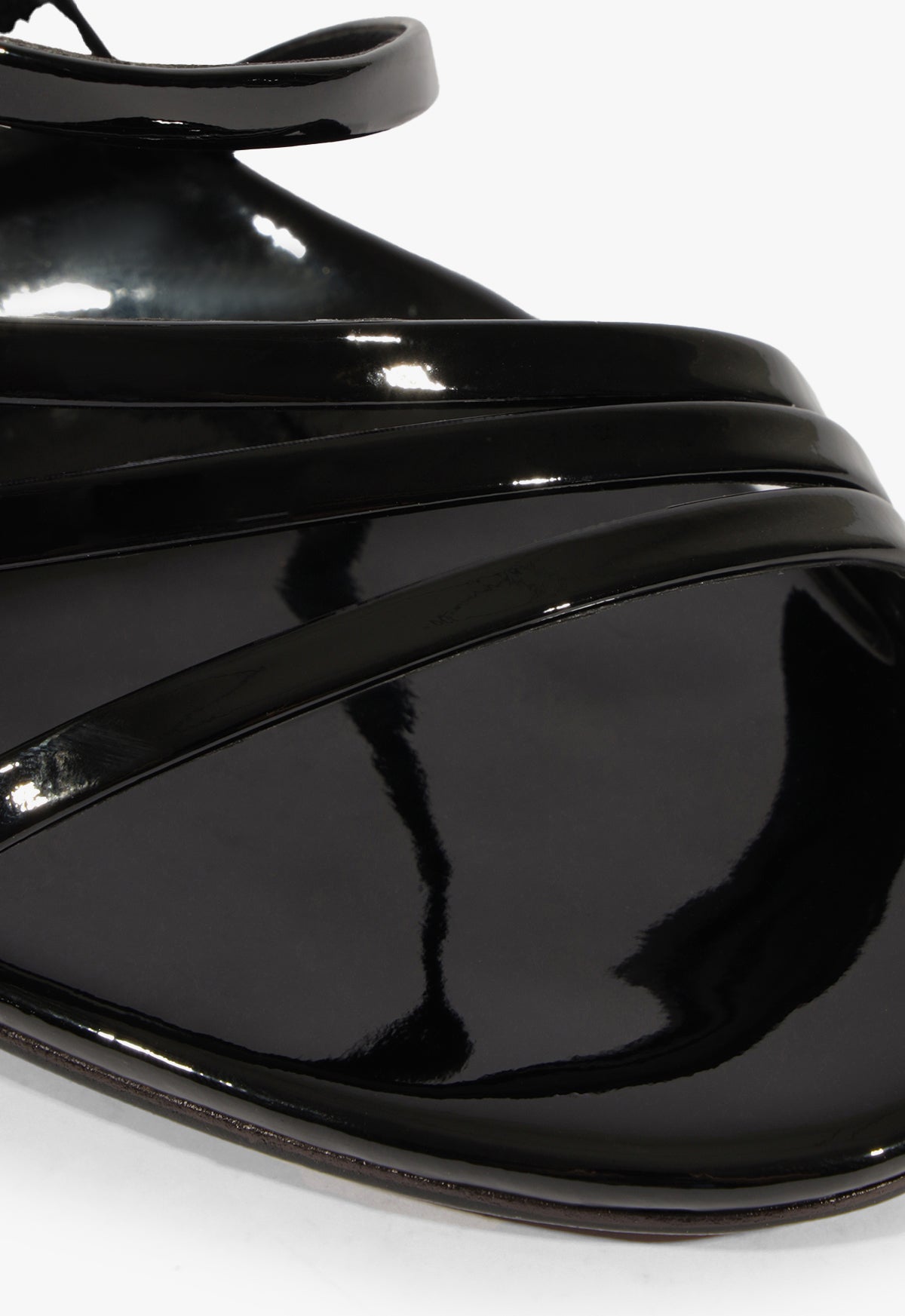 Annie Curve Patent Sandal FALL 25 - Schutz Shoes