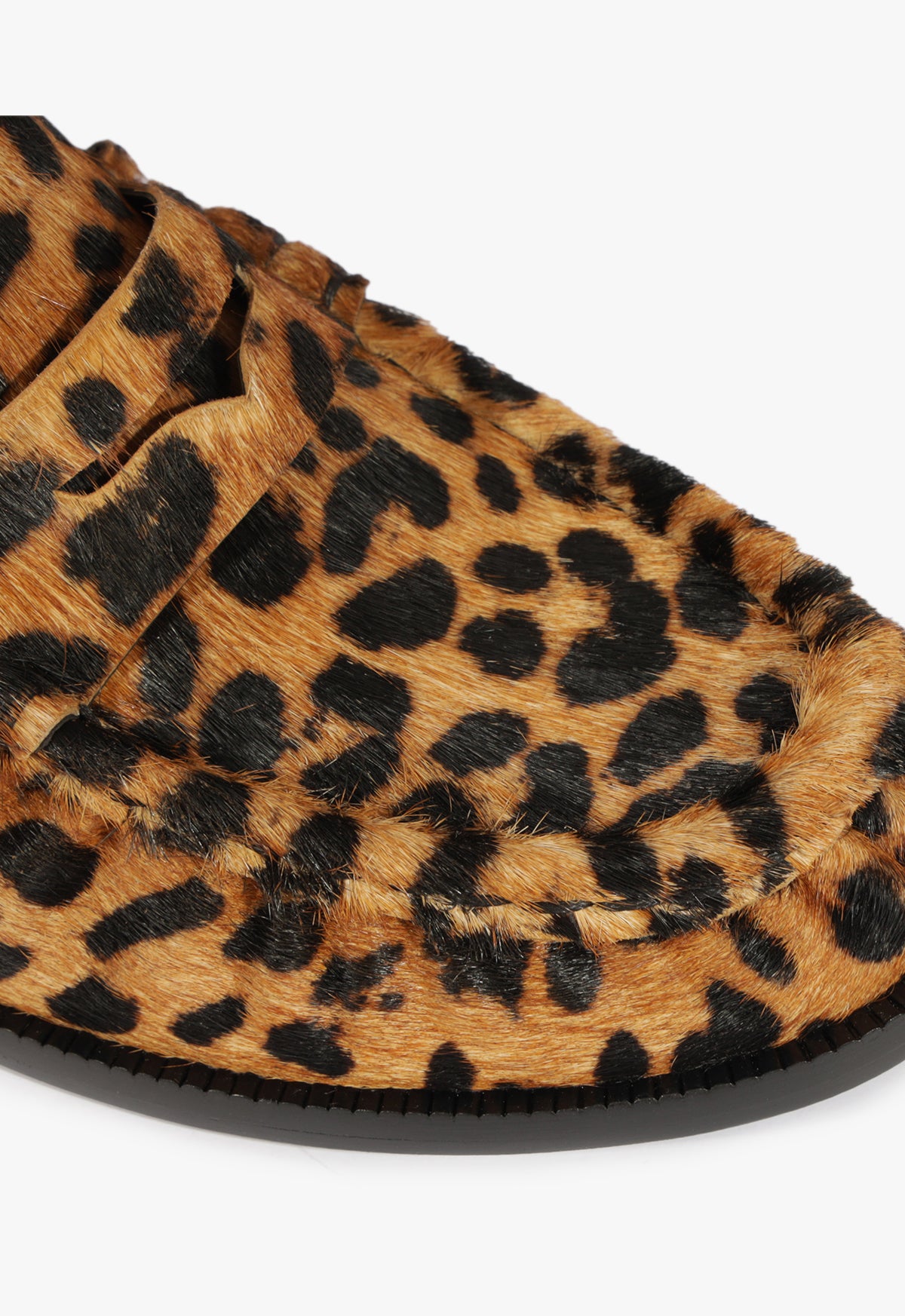 Tyche Calf Hair Flat PRE FALL 25 - Schutz Shoes