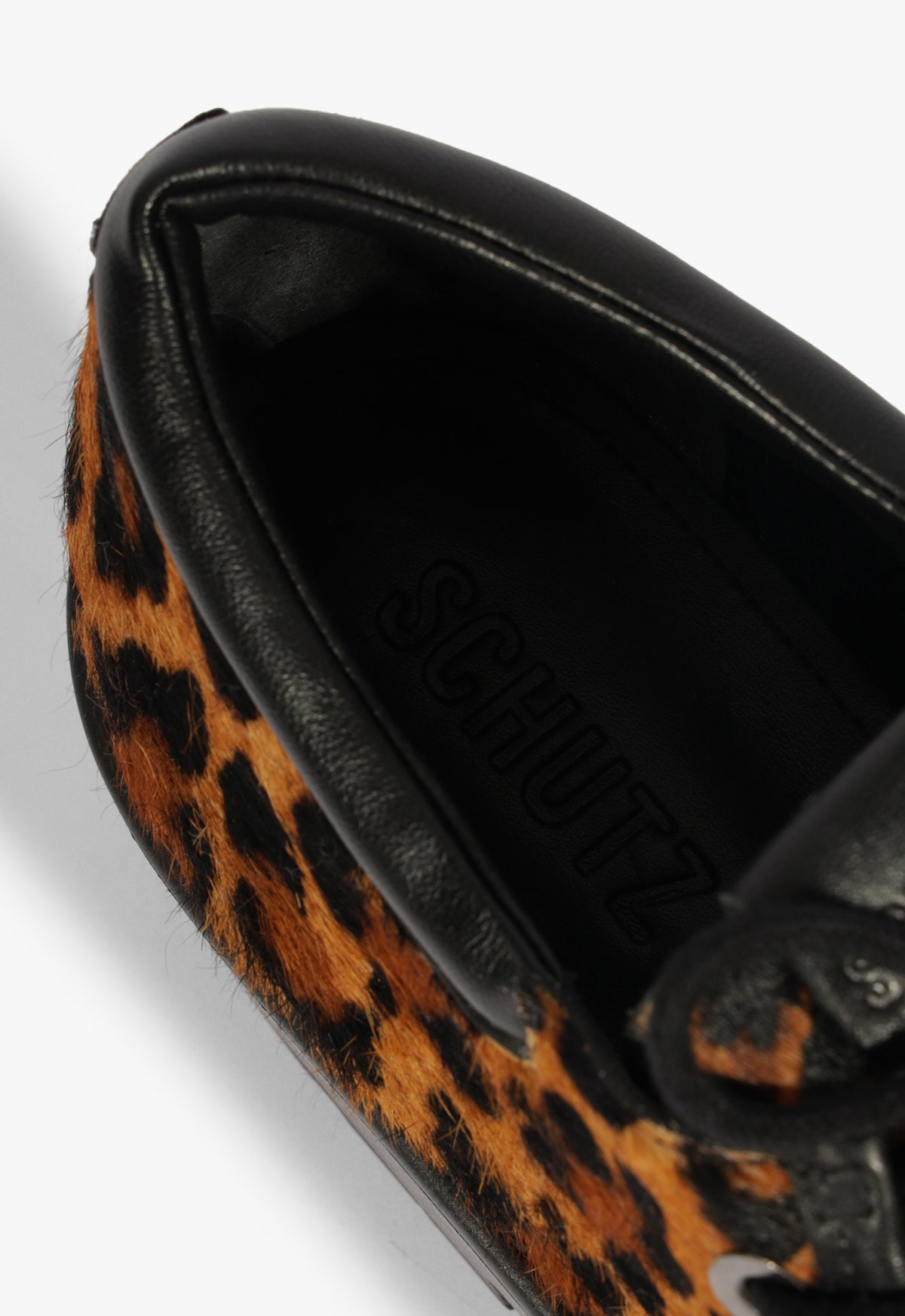 Cia Hair Calf Flat FALL 25 - Schutz Shoes