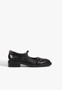 Go to related product Dafne Leather Flat