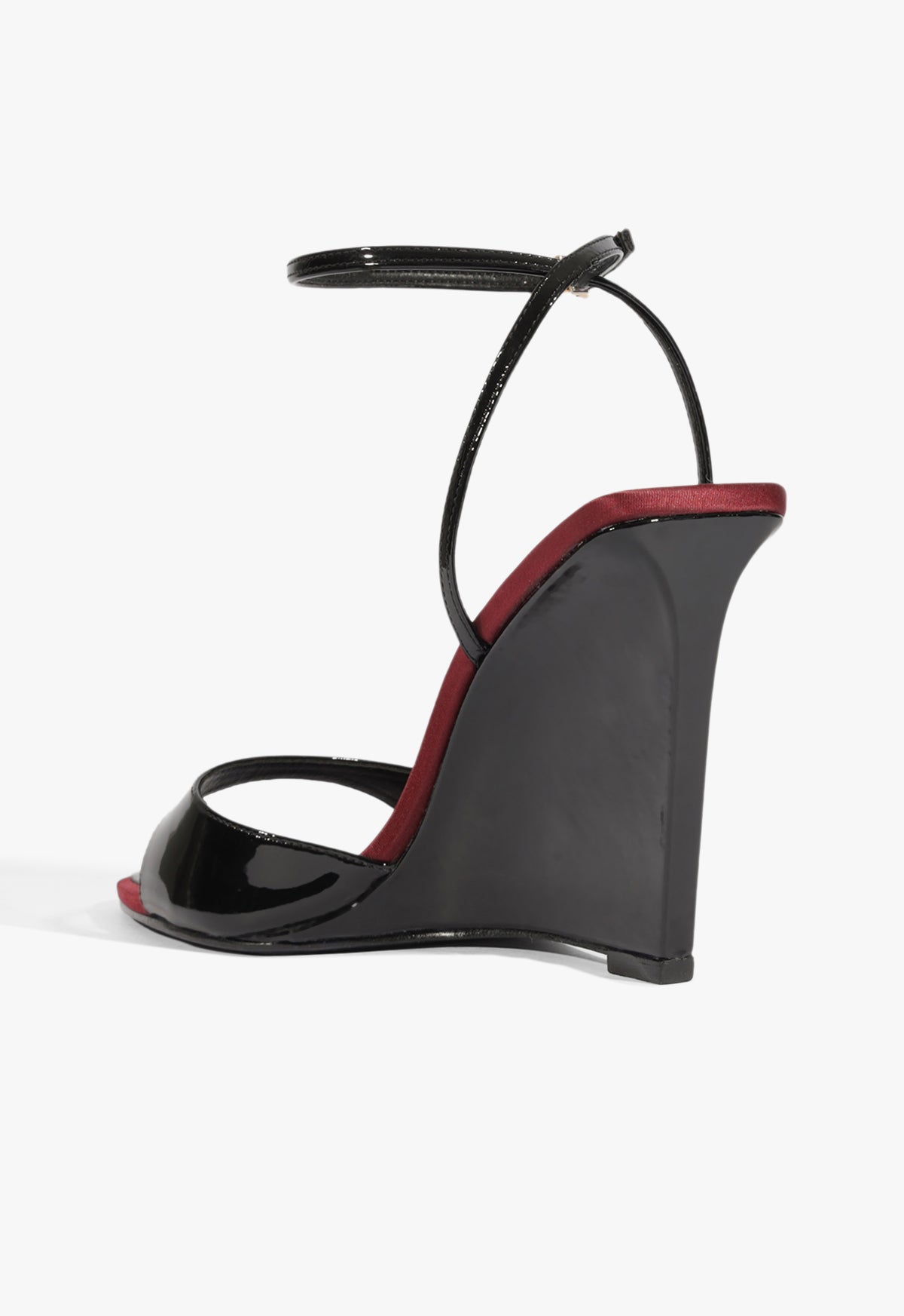 Elodie Patent Sandal Winter 25 - Schutz Shoes