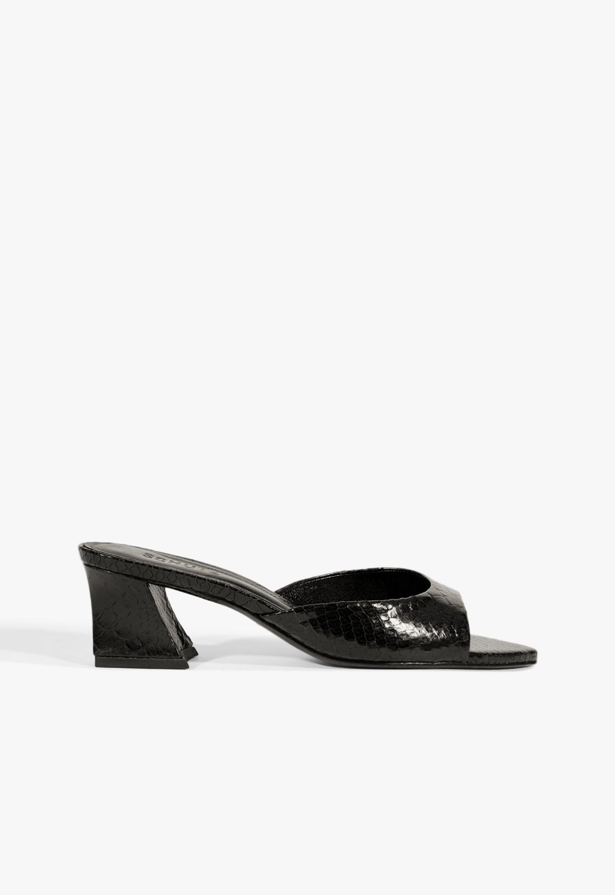 Marlee Sandal Winter 25 5 Black Snake - Schutz Shoes