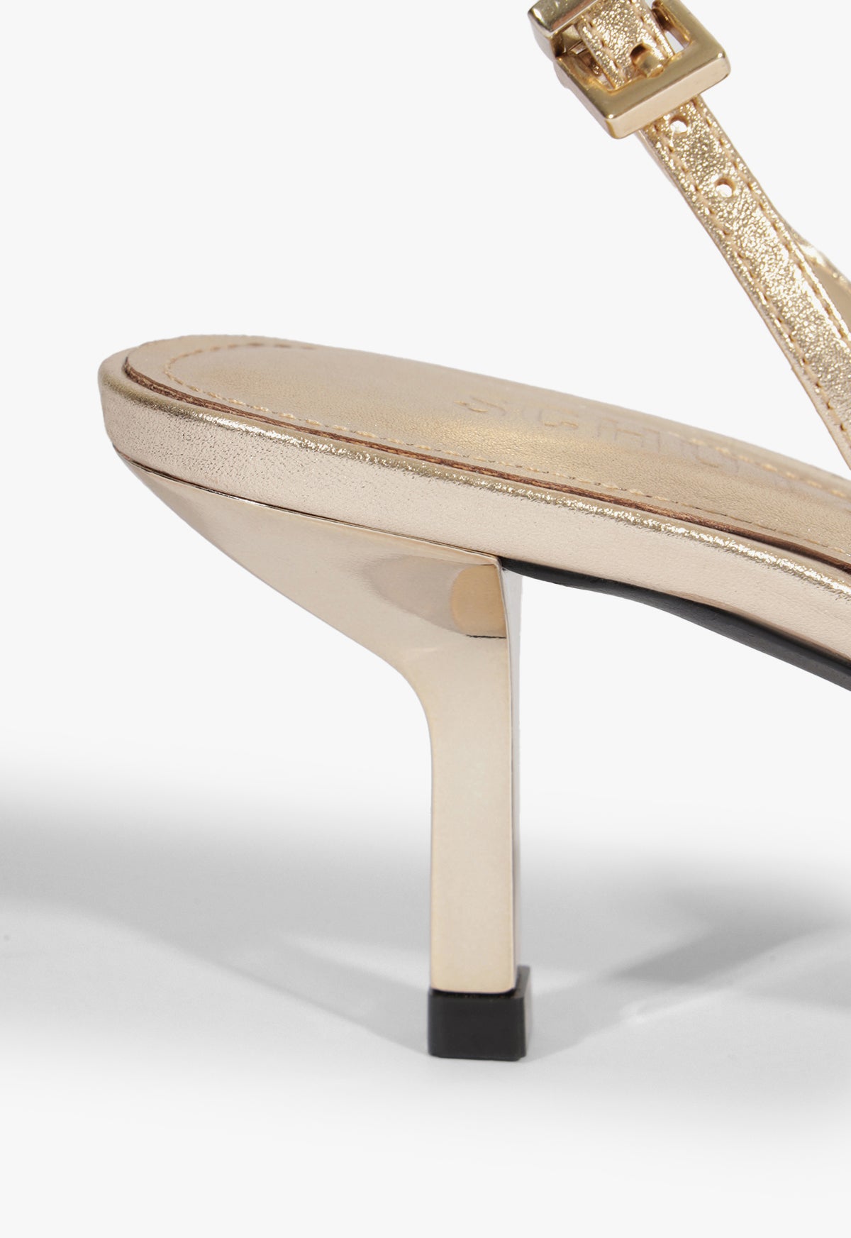 Judith Metallic Sandal Resort 26 - Schutz Shoes