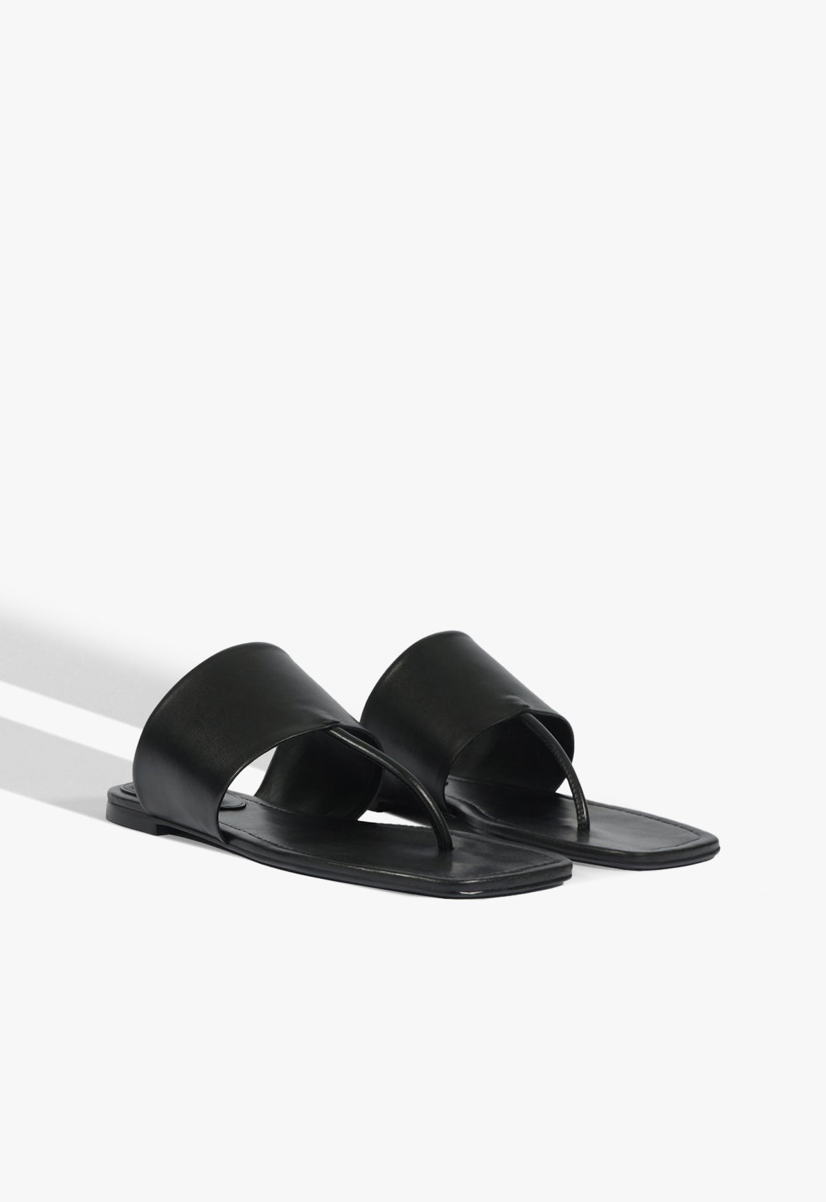 Martha Leather Sandal Resort 26 - Schutz Shoes