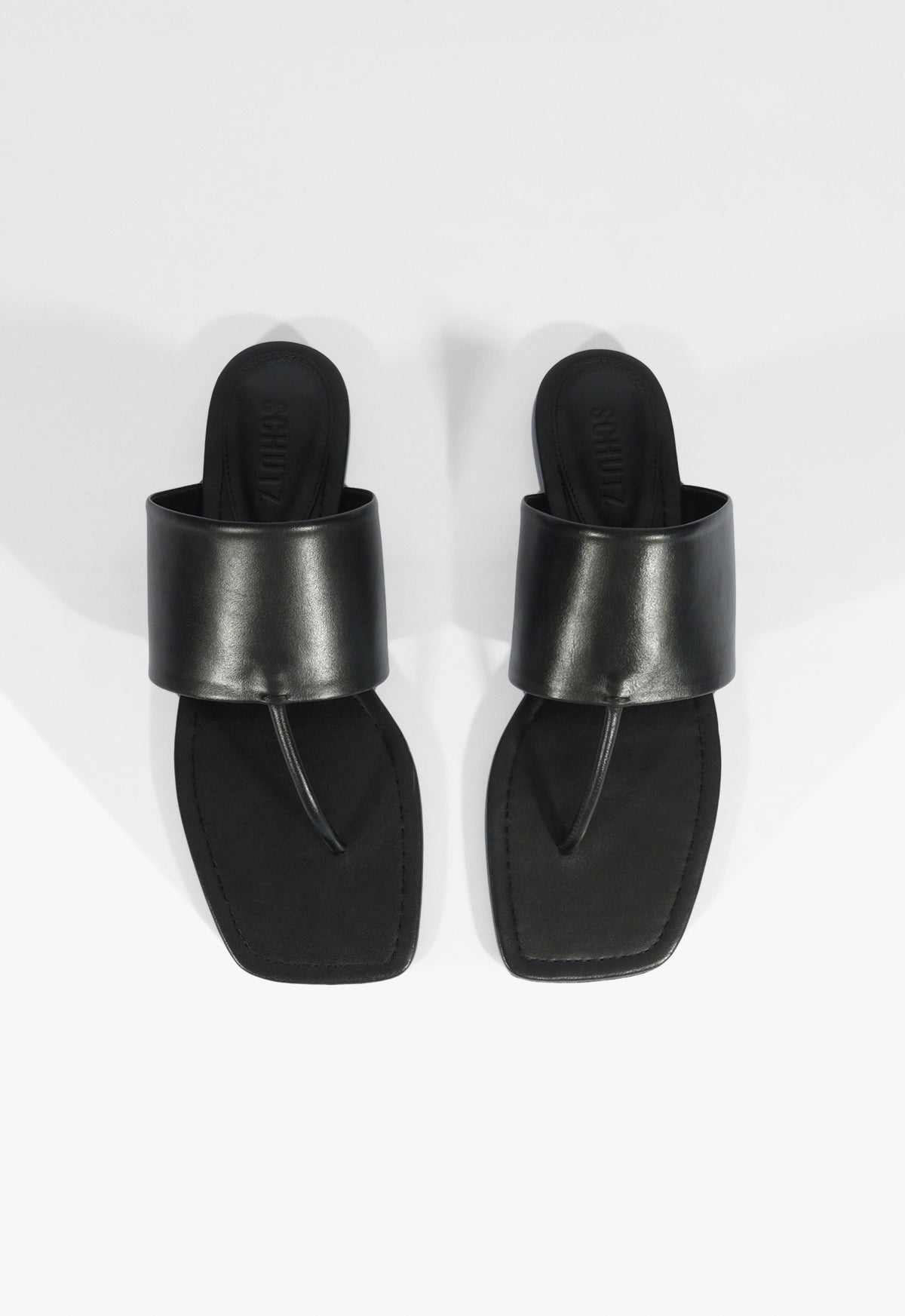 Martha Leather Sandal Resort 26 - Schutz Shoes