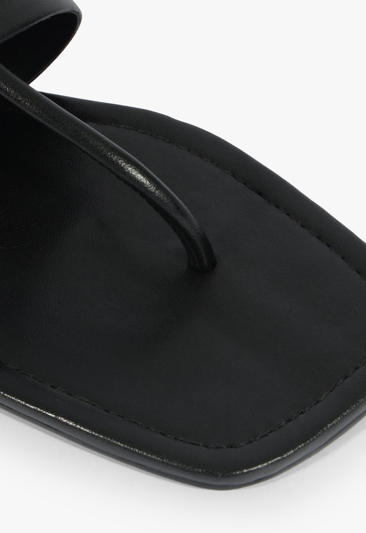 Martha Leather Sandal Resort 26 - Schutz Shoes