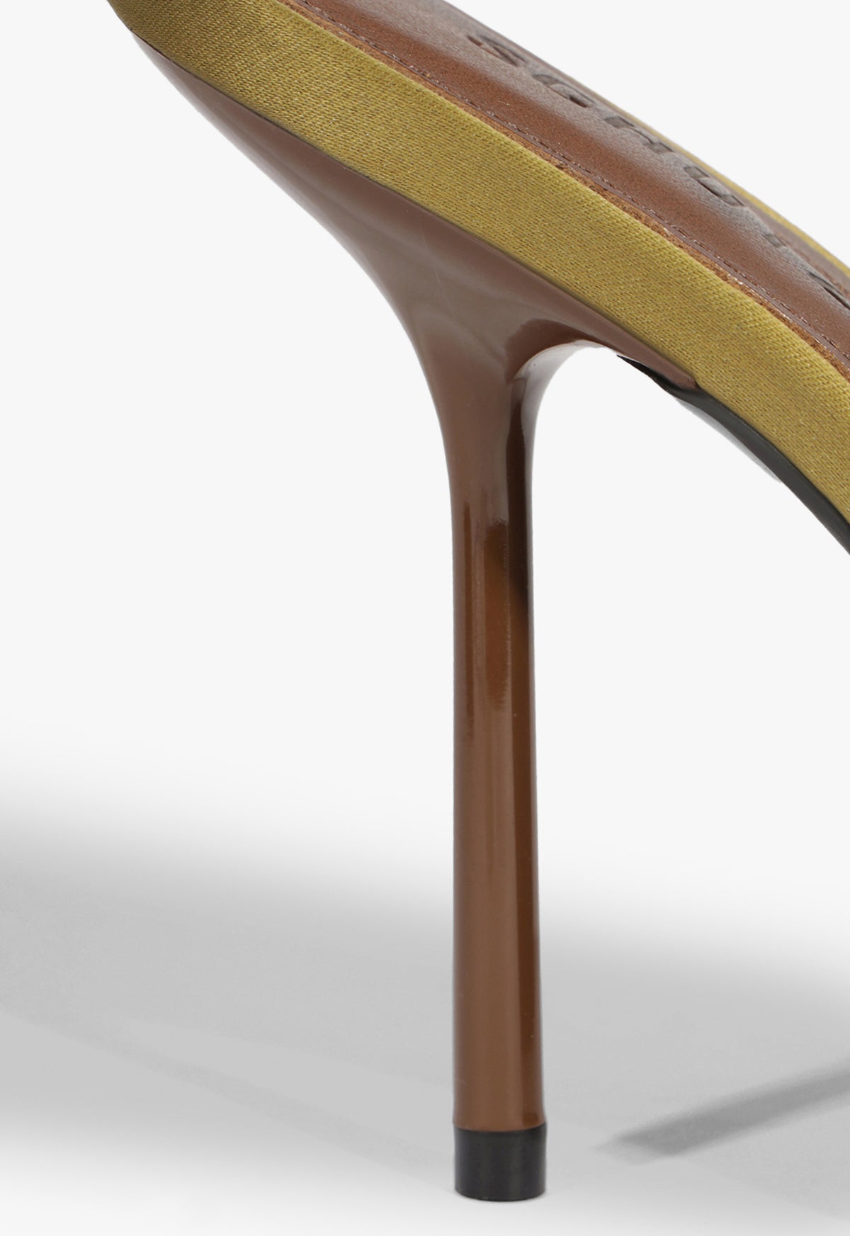 Leona Patent Pump Pre Fall 25 - Schutz Shoes