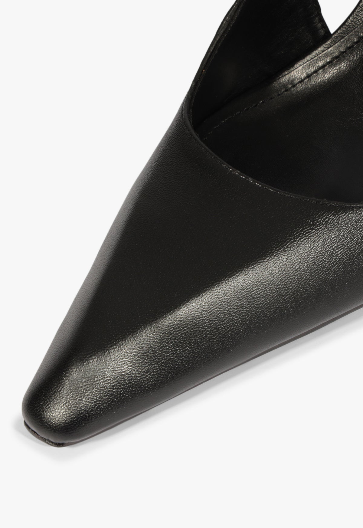 Leona Glam Leather Pump Winter 25 - Schutz Shoes